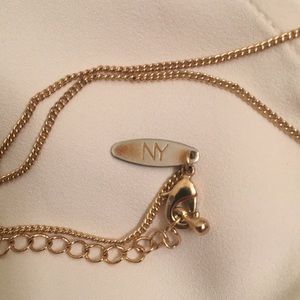 New York & Company Jewelry - Like NEW! Gold necklace New York & Company Jewelry - Like NEW! Gold necklace